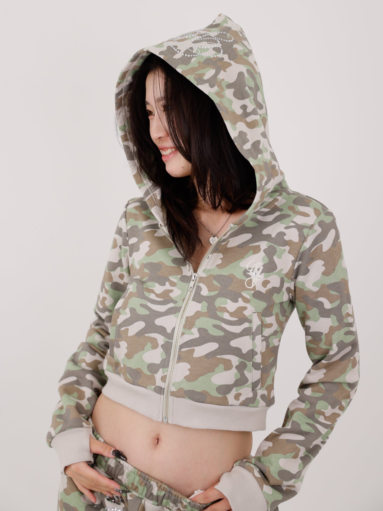 RHINESTONE CAMO ZIP HOODIE